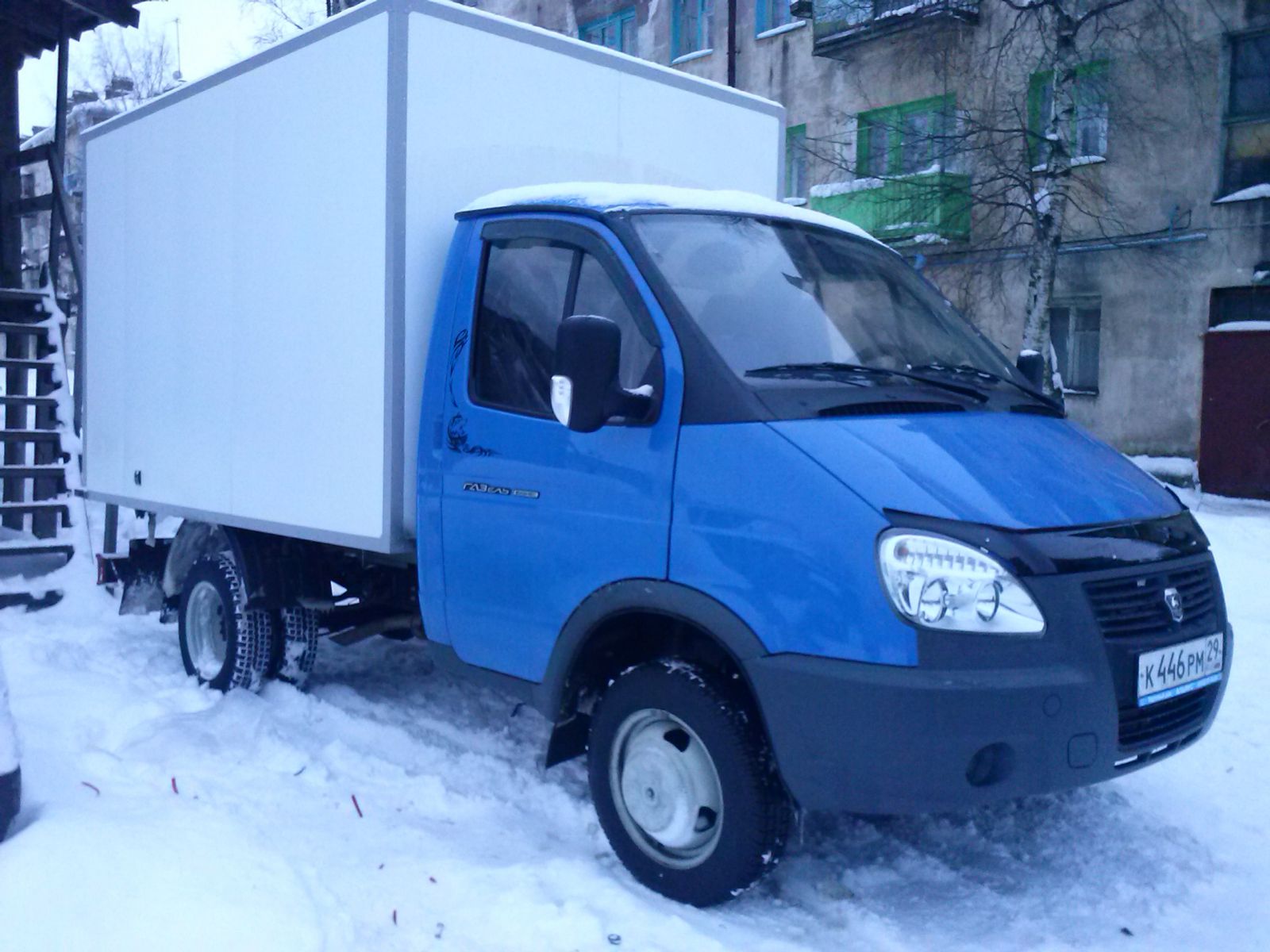 "Напарница"